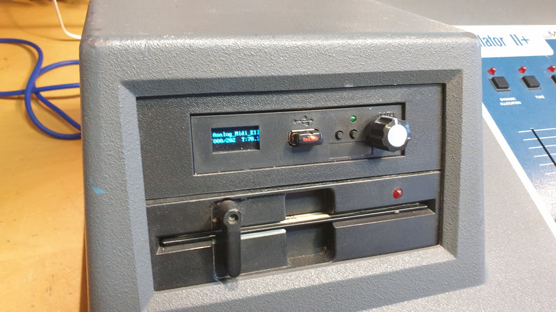 Emulator II+ HD with Gotek Floppy emulator - Comes loaded with sounds