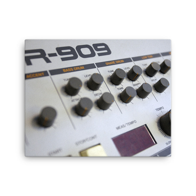 Roland TR-909 Bass Drum